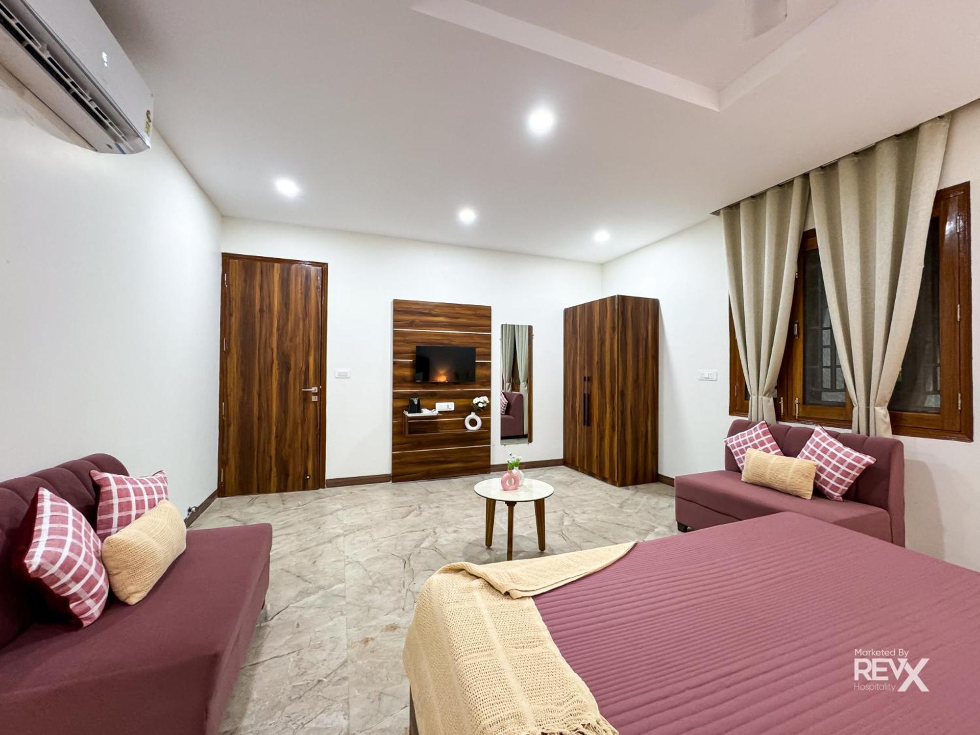 Guru Sadan A Luxe Stay Ayodhya Екстериор снимка