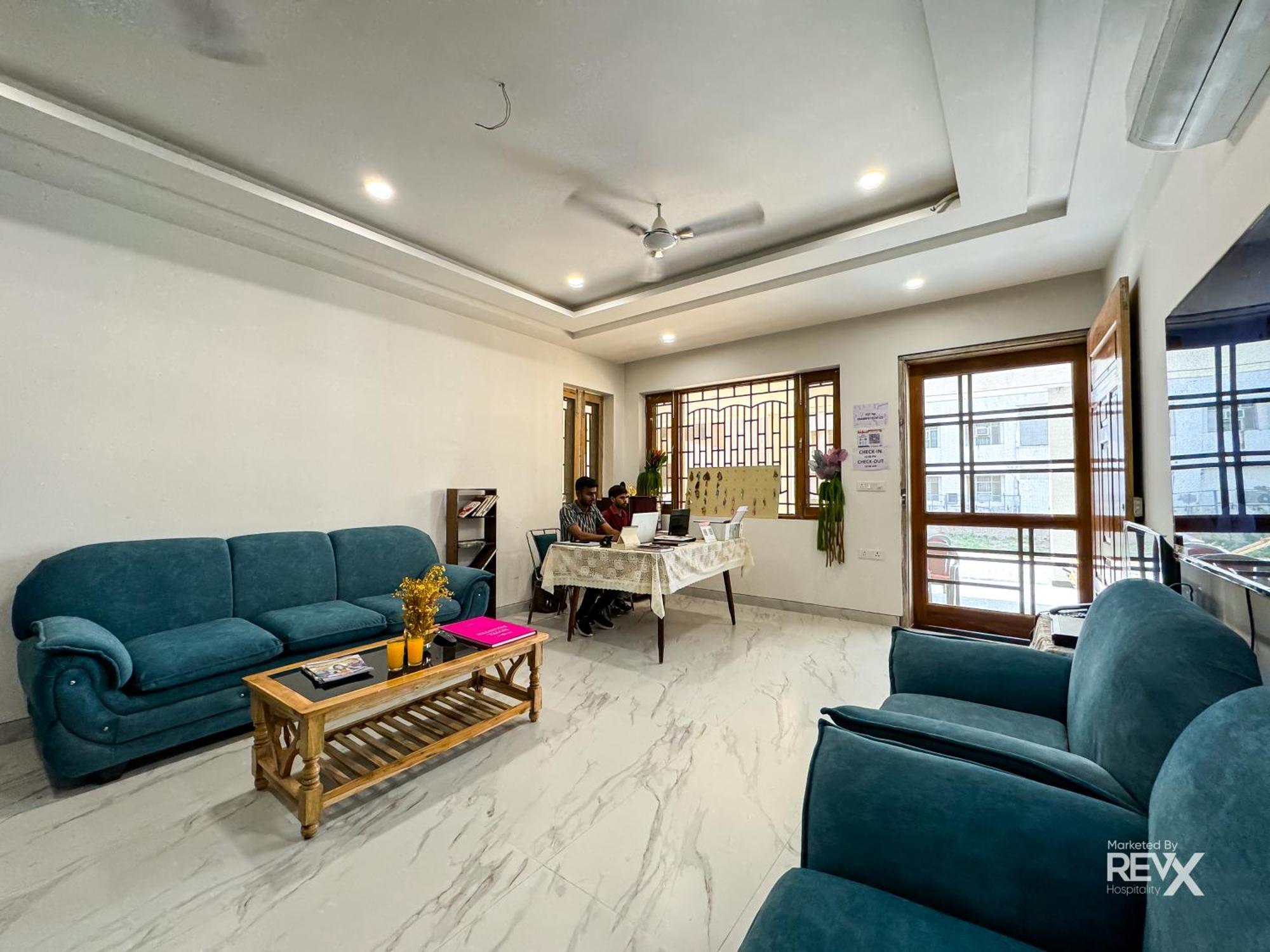 Guru Sadan A Luxe Stay Ayodhya Екстериор снимка
